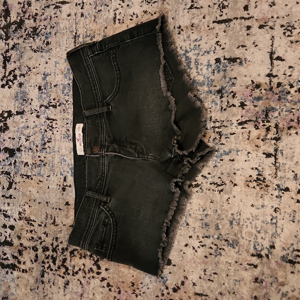 ⭐️Black hollister jean shorts